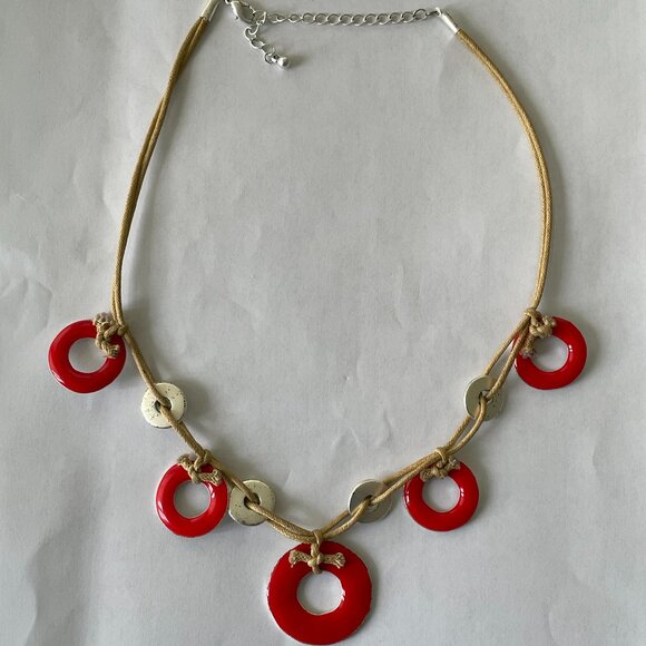 Red Metal Washer Necklace - Picture 2 of 4